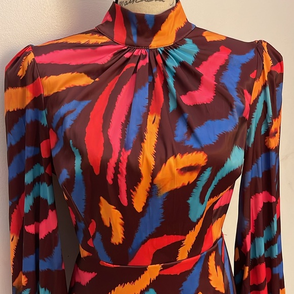 L’ATISTE | Women’s High Neck Cut Out Mini Dress Size Medium M - Picture 3 of 13